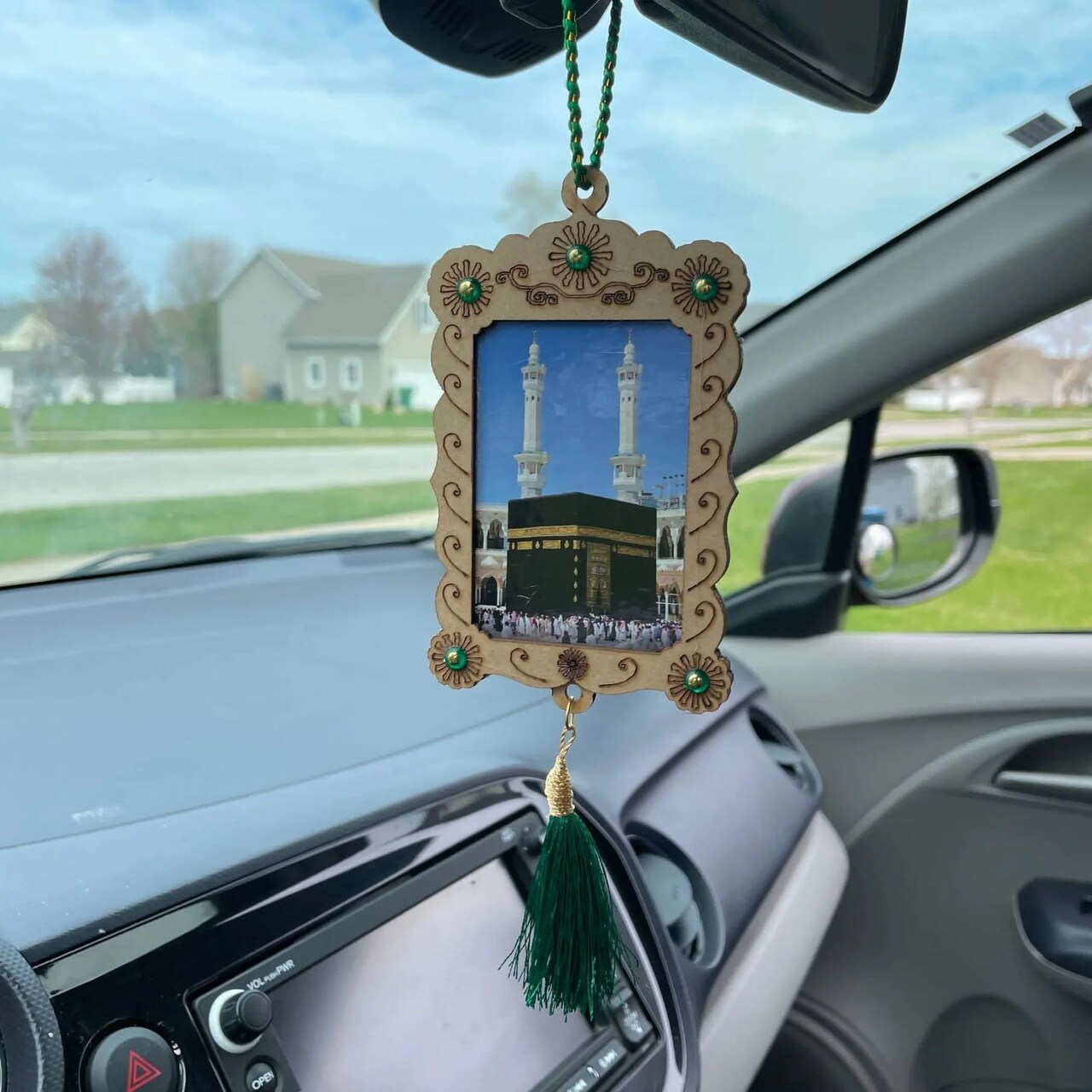 Islamic Car Hanging Ornament Allah Car Rear Mirror Hangers Ornament Photo Frame Allah Muhammad Islamic Ramadan Eid Gift Muslim Car Decor Hanging Charm Decor Accessories (pack of 1)